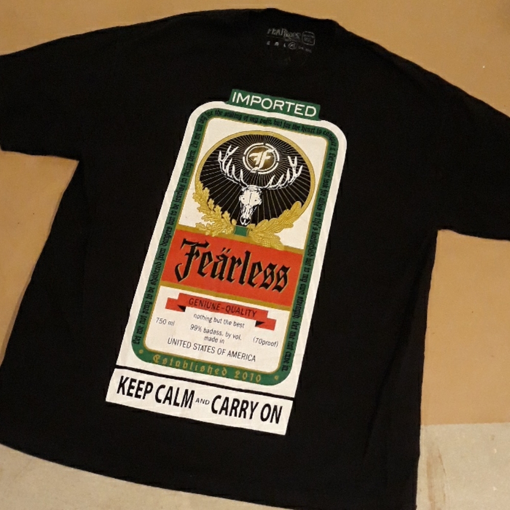 Men's Fearless graphic tee